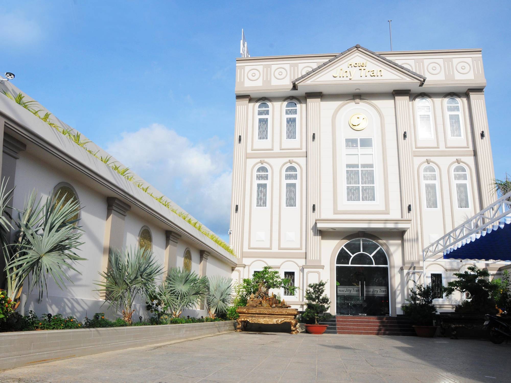 Jiny Tran Hotel Duong Dong  Exterior photo